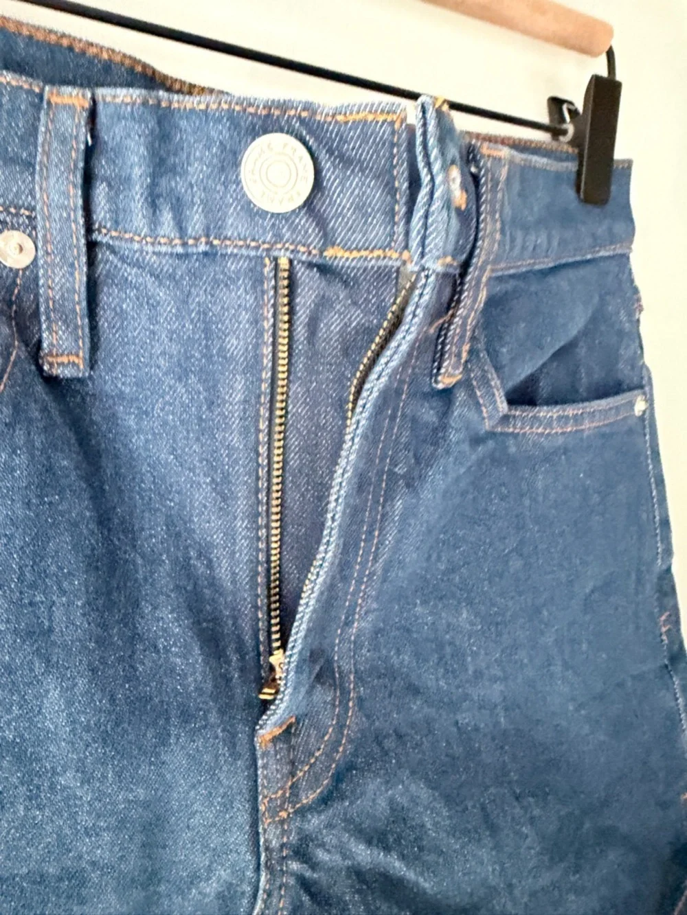 Frame Denim High Rise Shorts Blue | Classic Clean Cut Jean Shorts | Summer 
- 26 - Picture 5 of 10